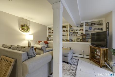183 Sugar Street Newtown CT 06470
