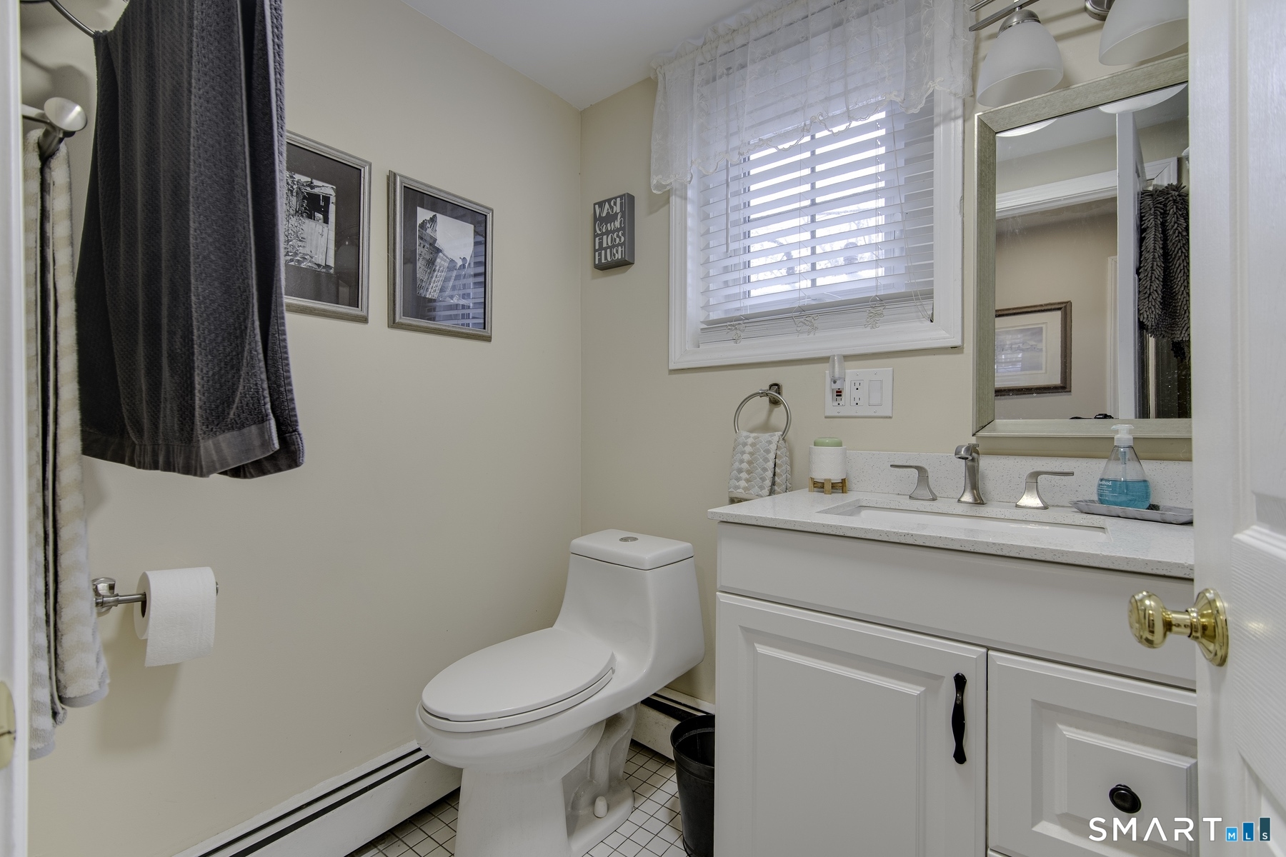 183 Sugar Street Newtown CT 06470