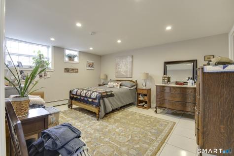 183 Sugar Street Newtown CT 06470
