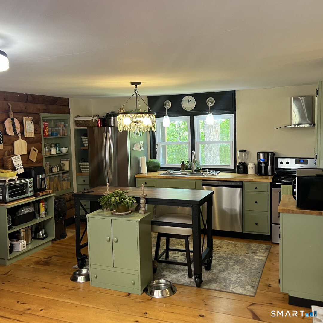 21 Linkkila Lane Chaplin CT 06235