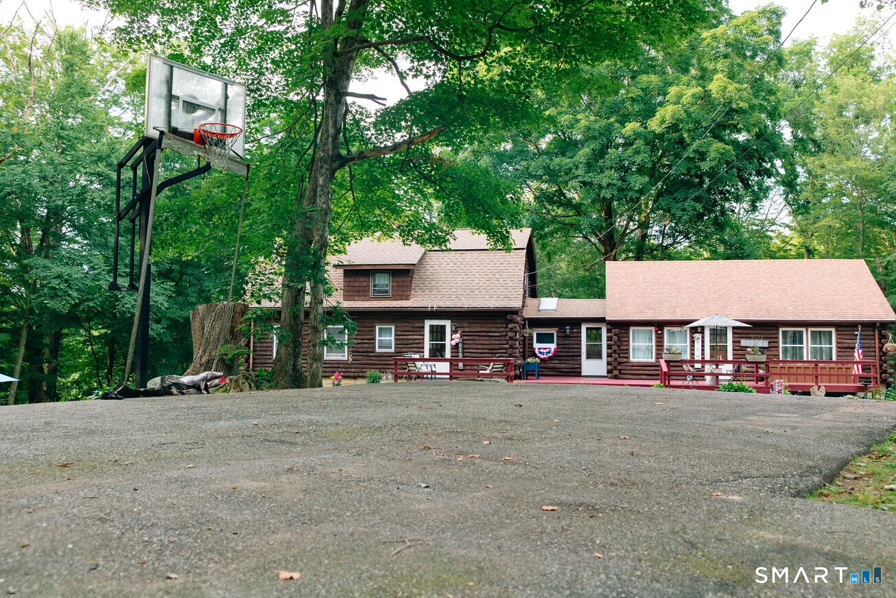 21 Linkkila Lane Chaplin CT 06235