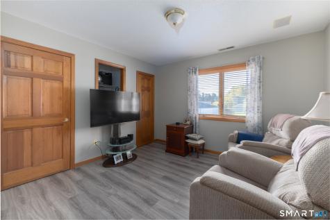 138 Danielle Drive Waterbury CT 06704