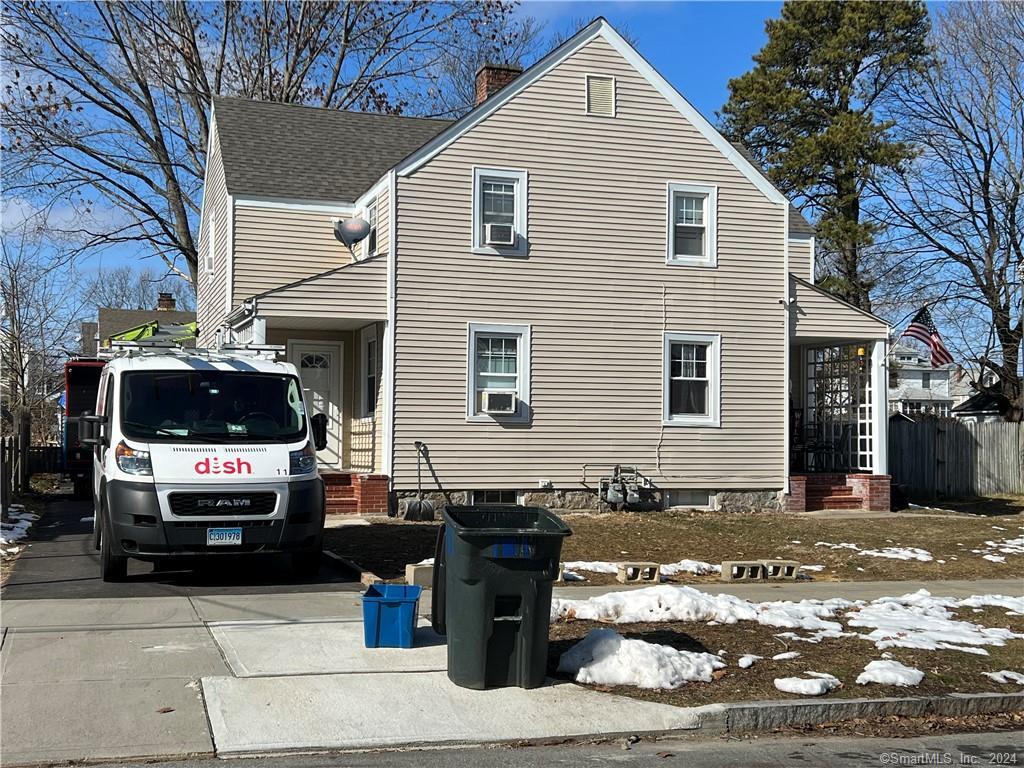 179 Lincoln Avenue New London CT 06320