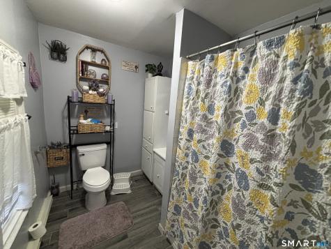 206 Lamberton Street New Haven CT 06519