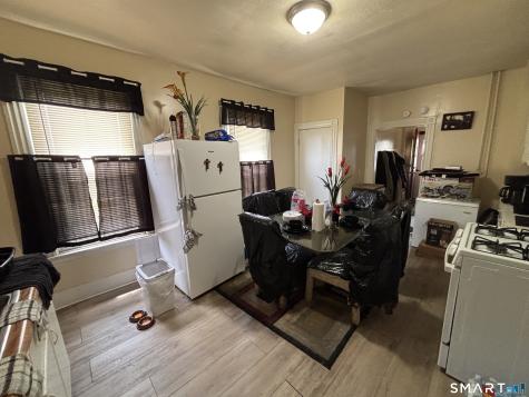 206 Lamberton Street New Haven CT 06519
