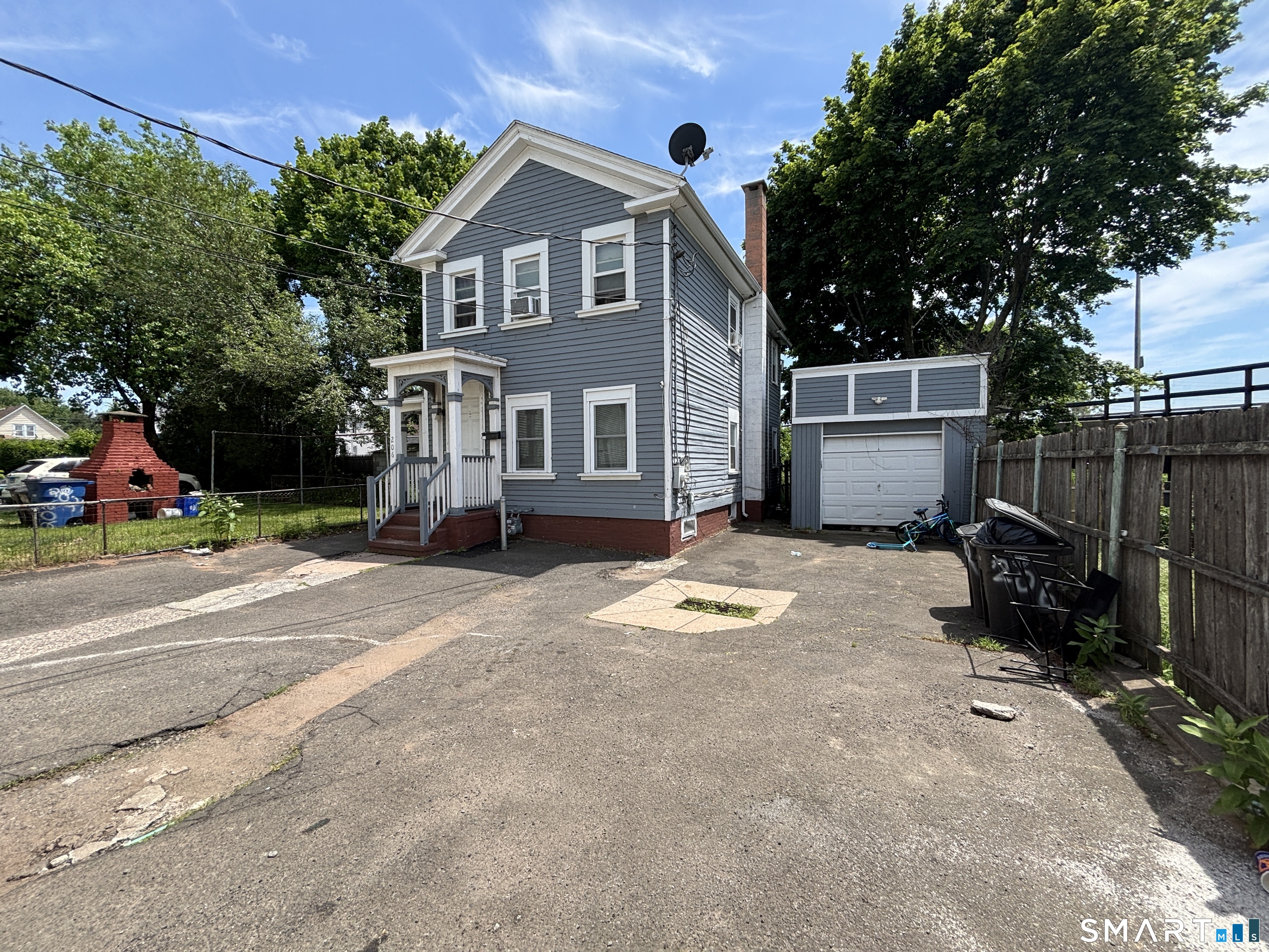 206 Lamberton Street New Haven CT 06519