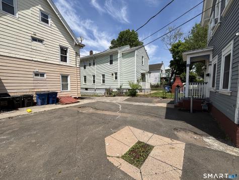 206 Lamberton Street New Haven CT 06519