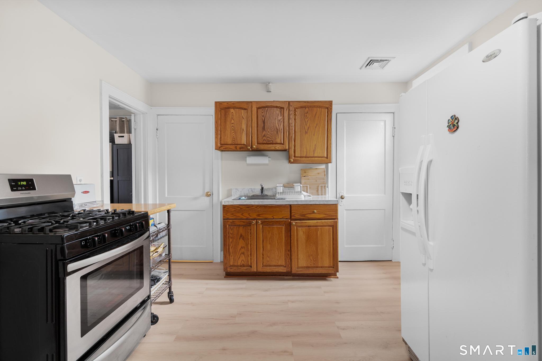 73 Alvord Lane Stamford CT 06902