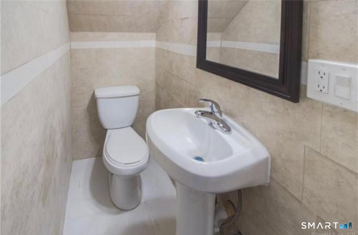 36 Lee Avenue Bridgeport CT 06605