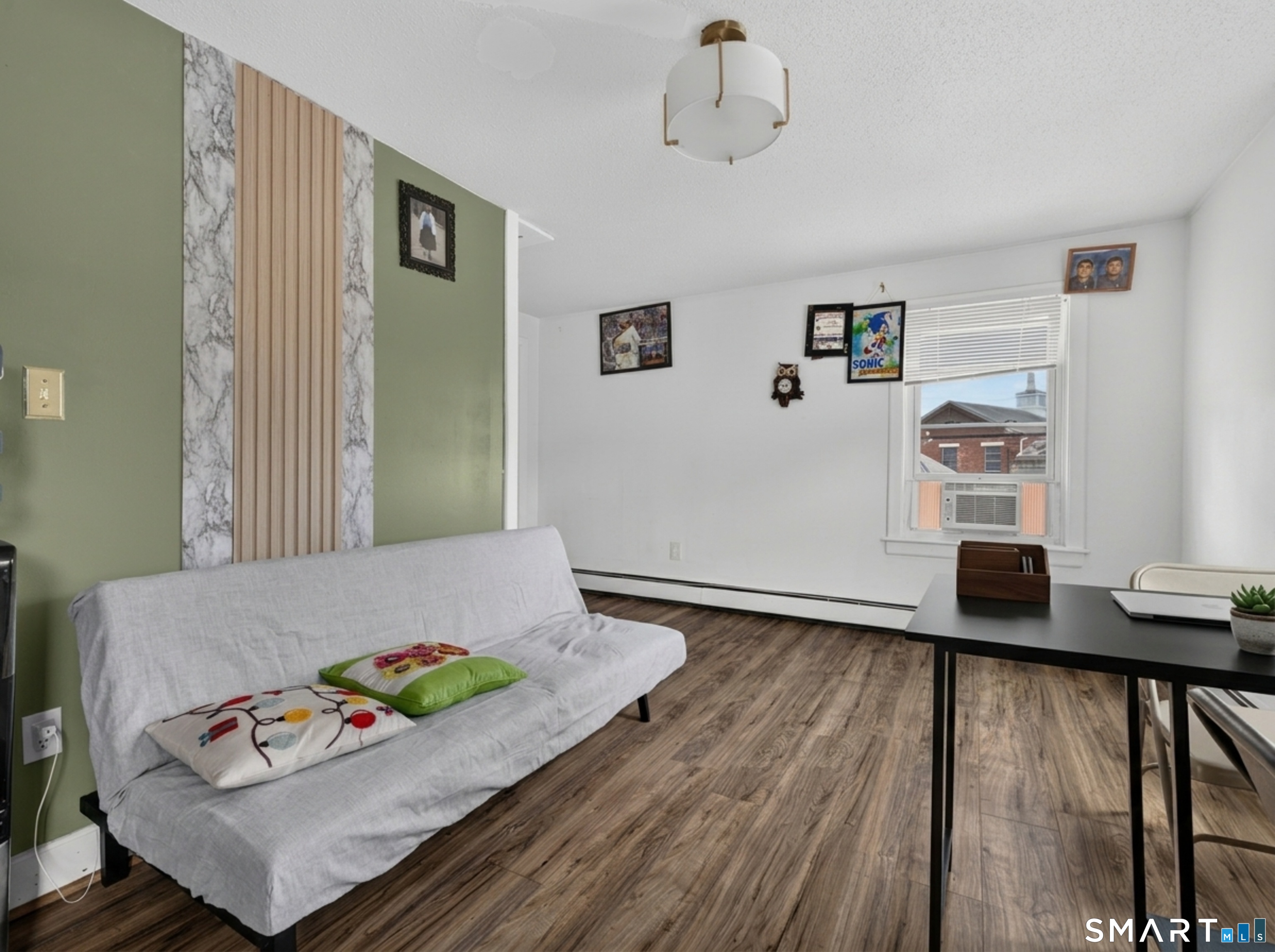 5 Manwaring Street New London CT 06320