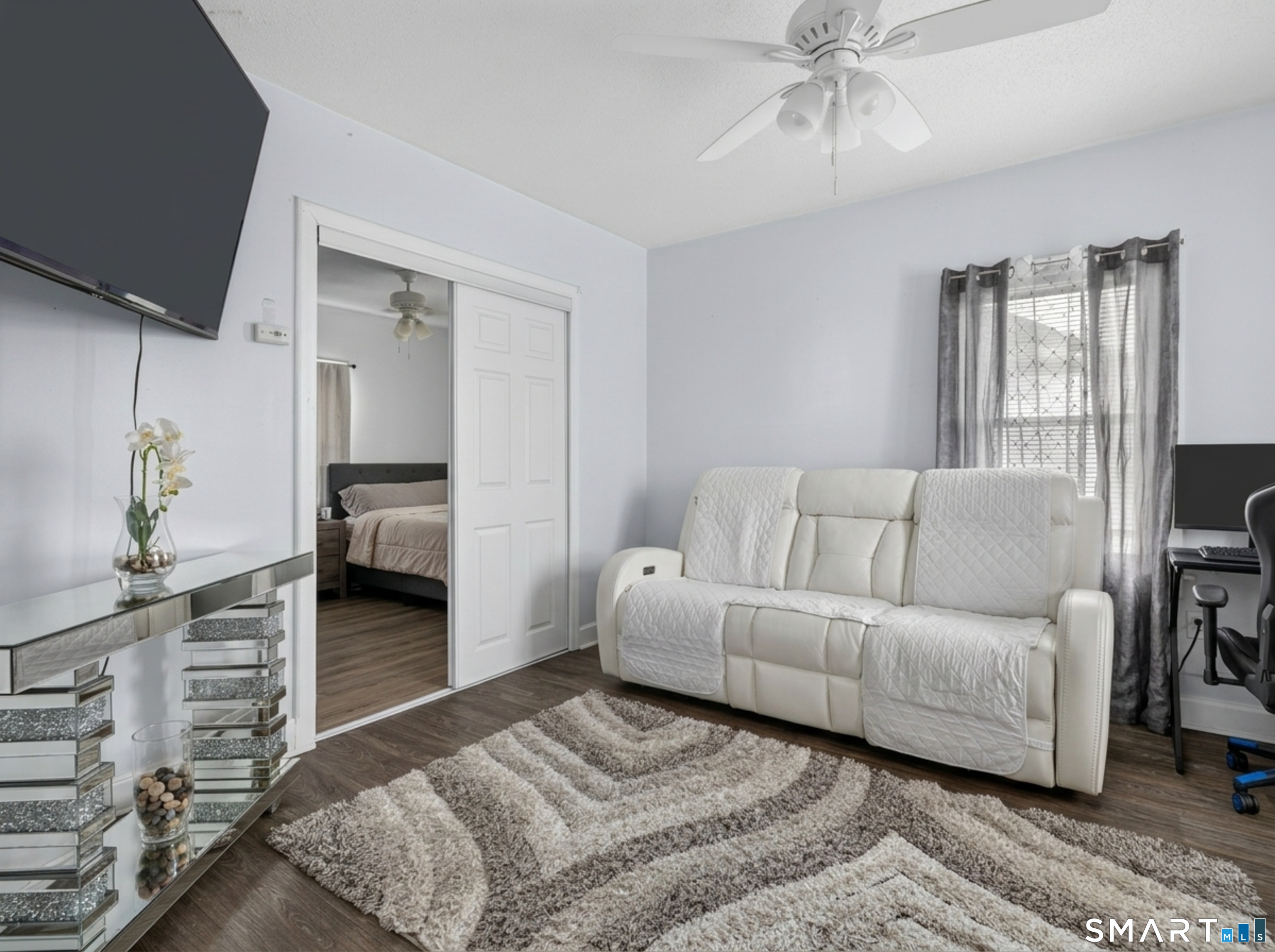 5 Manwaring Street New London CT 06320