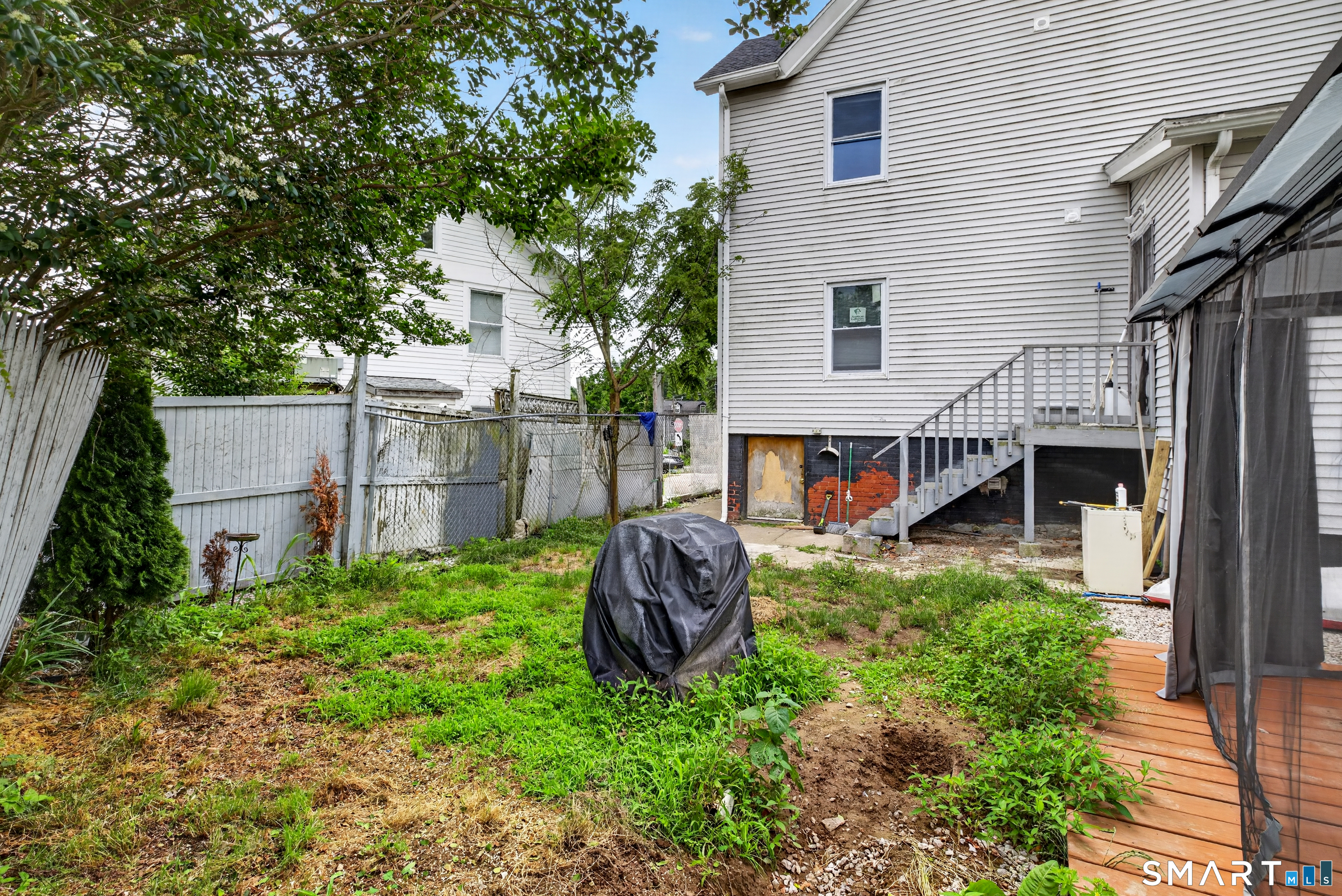5 Manwaring Street New London CT 06320