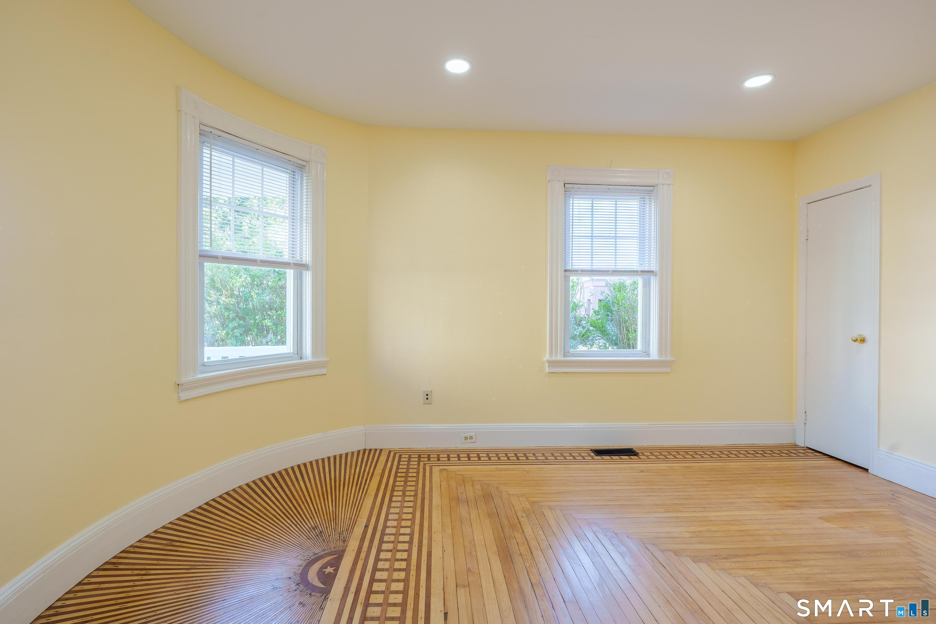 49 High Street Killingly CT 06239