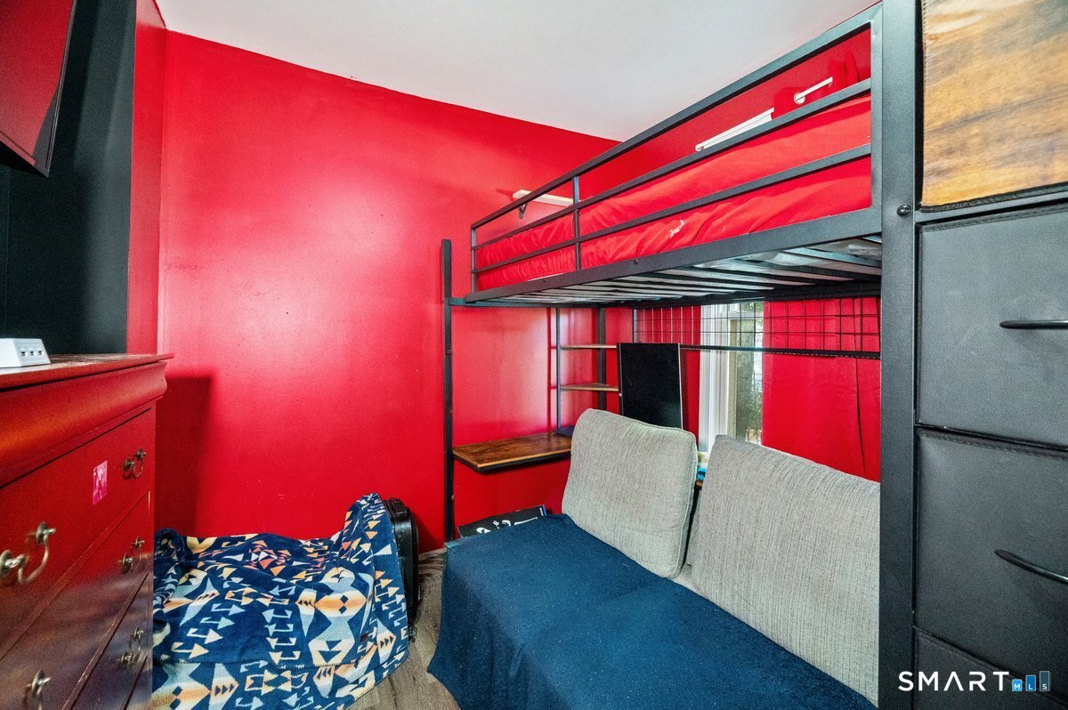 210 Maple Street New Britain CT 06051