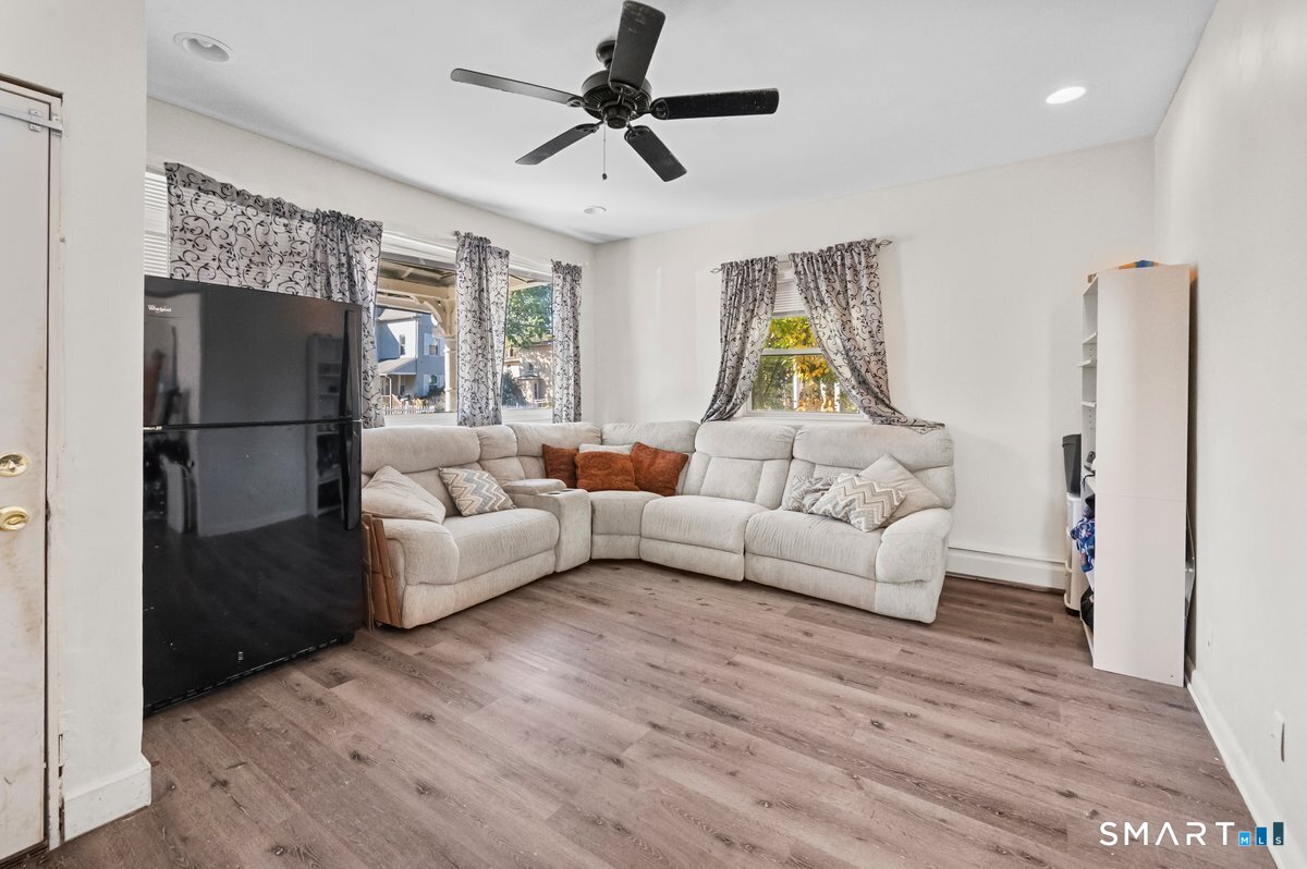 210 Maple Street New Britain CT 06051