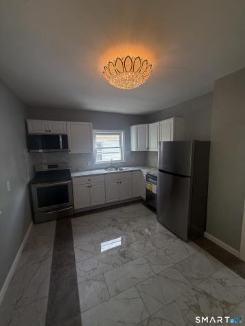 74 Grove Street Middletown CT 06457