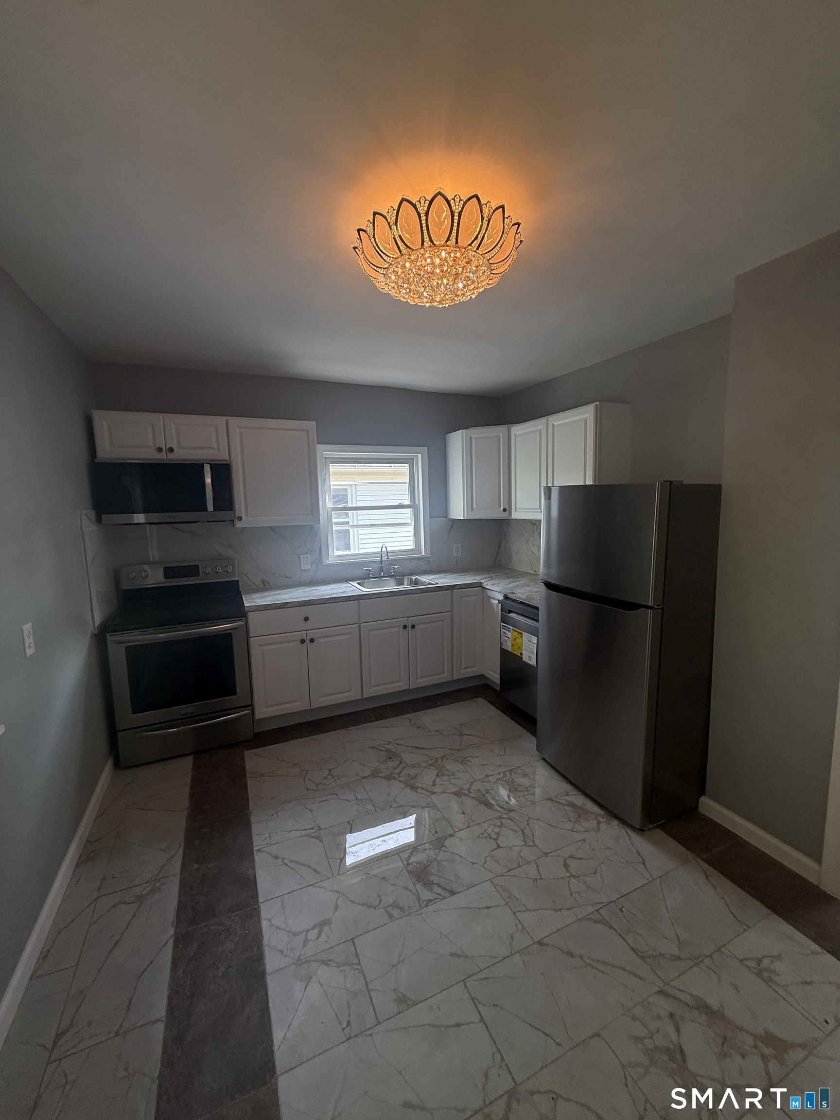 74 Grove Street Middletown CT 06457