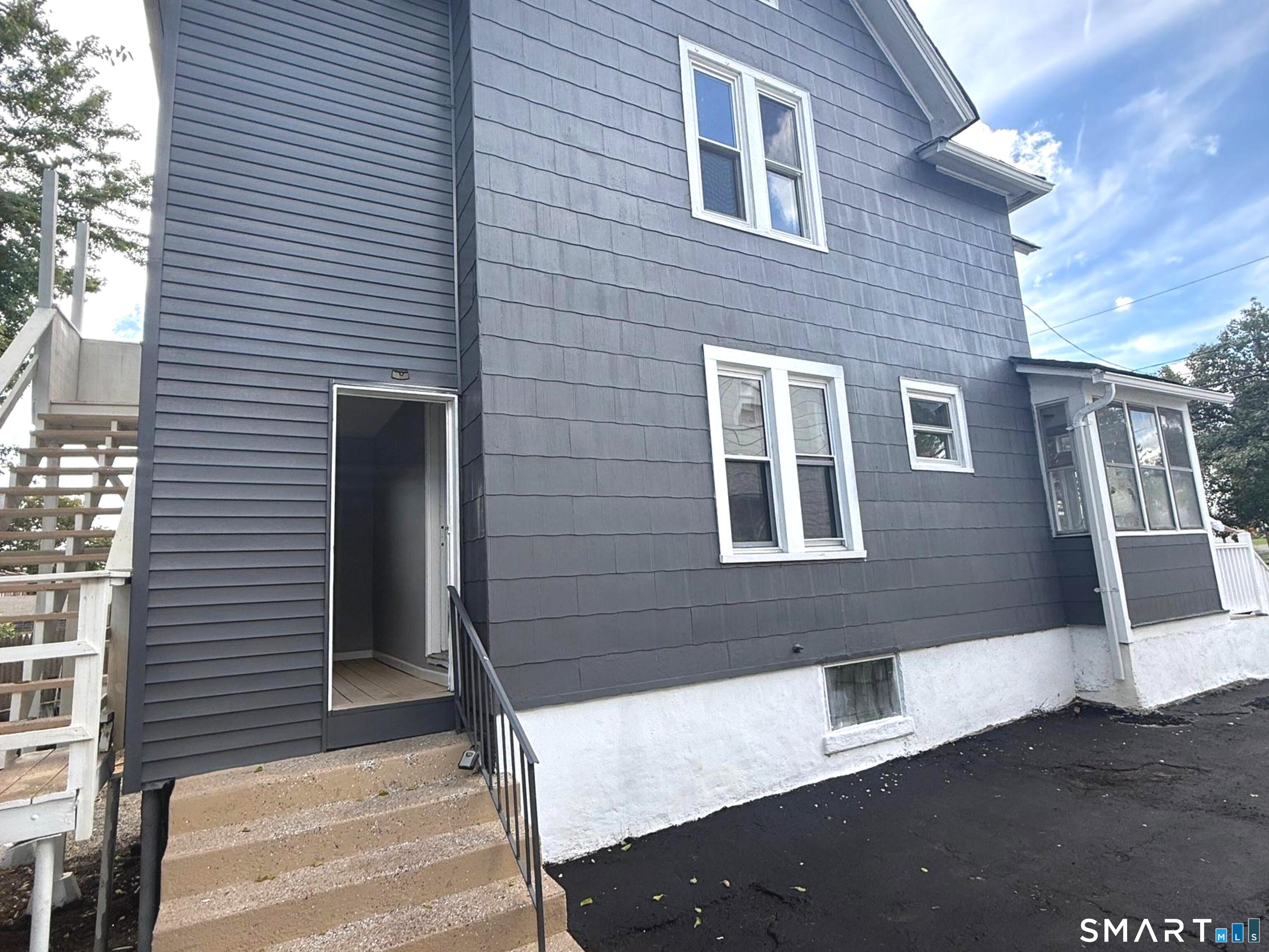 74 Grove Street Middletown CT 06457