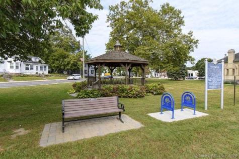 29 Salt Island Road Westbrook CT 06498