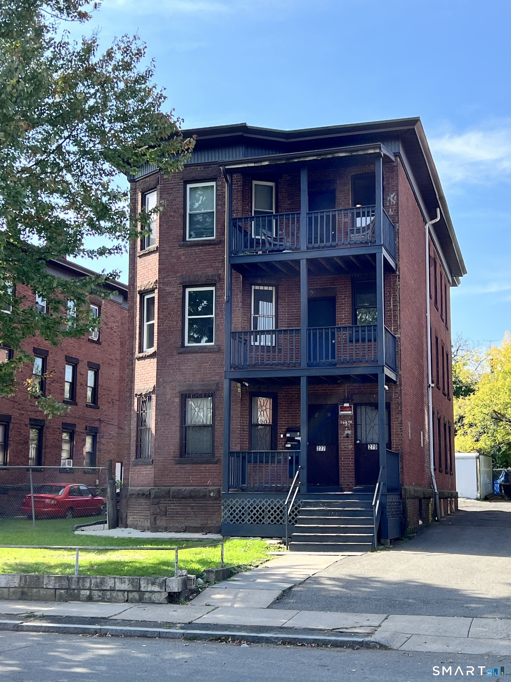 277-279 Garden Street Hartford CT 06112