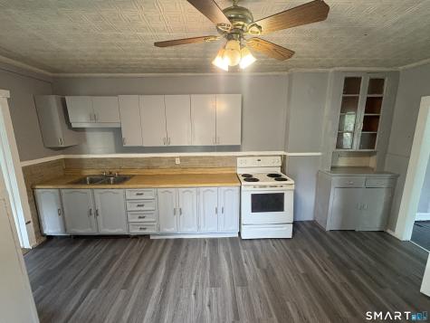 17 Hawthorne Terrace Torrington CT 06790