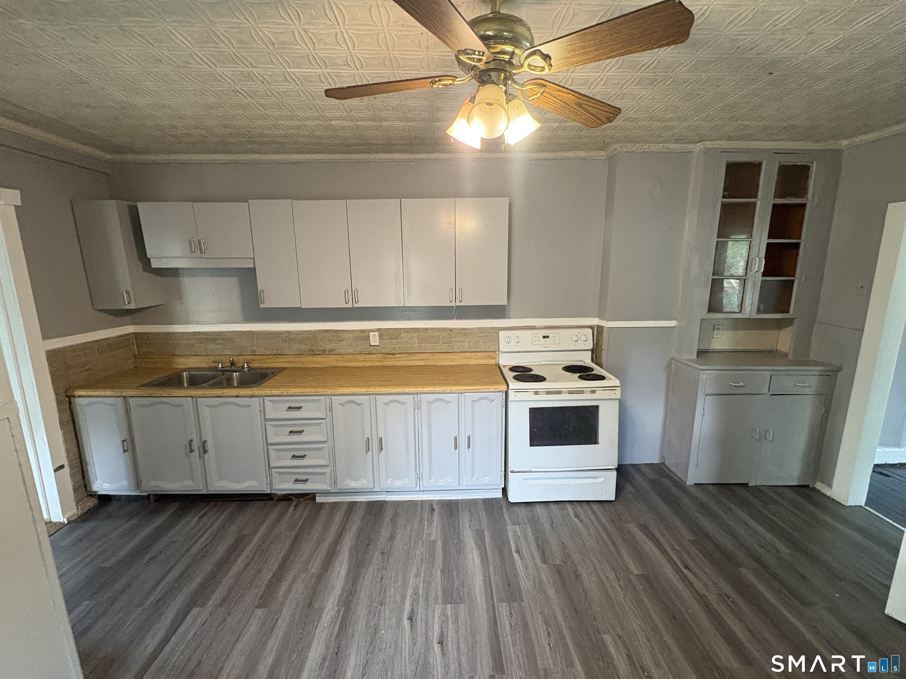 17 Hawthorne Terrace Torrington CT 06790