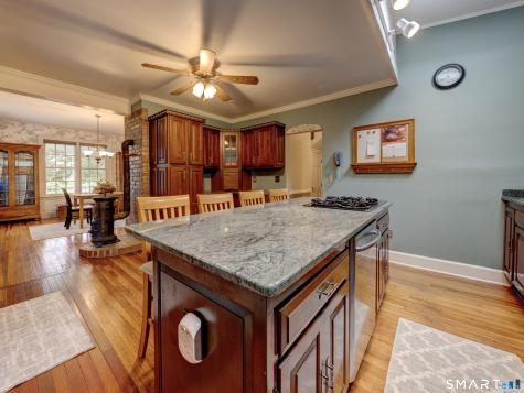 43 South Street Morris CT 06763