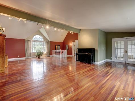 43 South Street Morris CT 06763