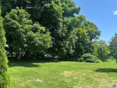 43 South Street Morris CT 06763