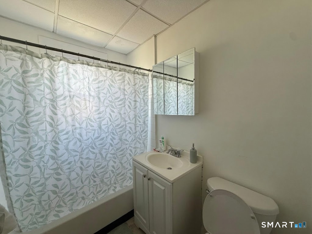 94-96 Hillside Avenue Hartford CT 06106
