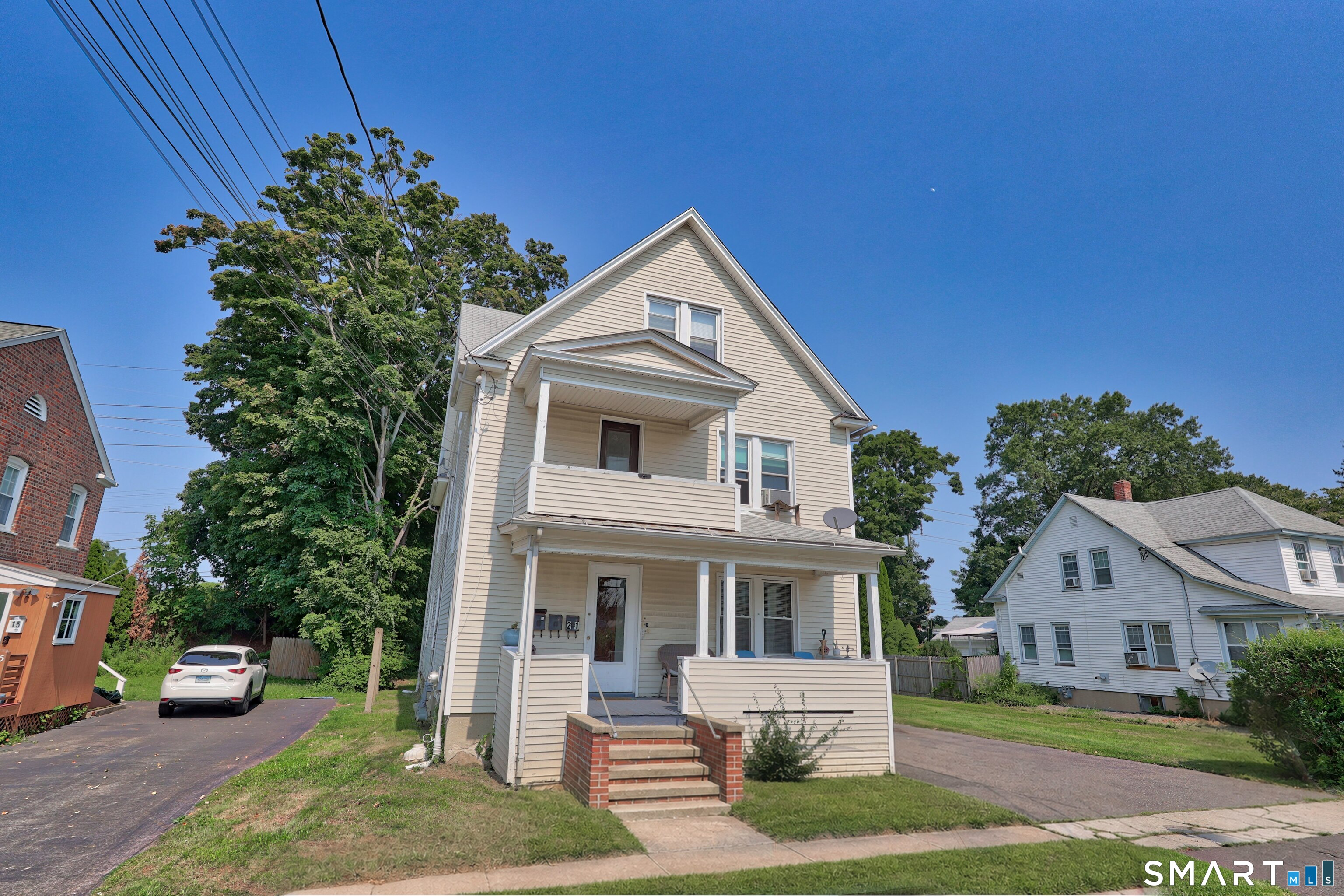 21 Ardmore Street Fairfield CT 06824