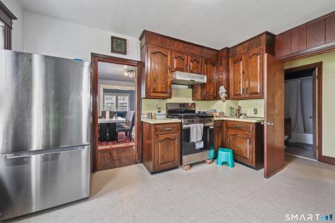 21 Ardmore Street Fairfield CT 06824