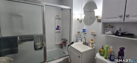 202 Broadway Norwich CT 06360