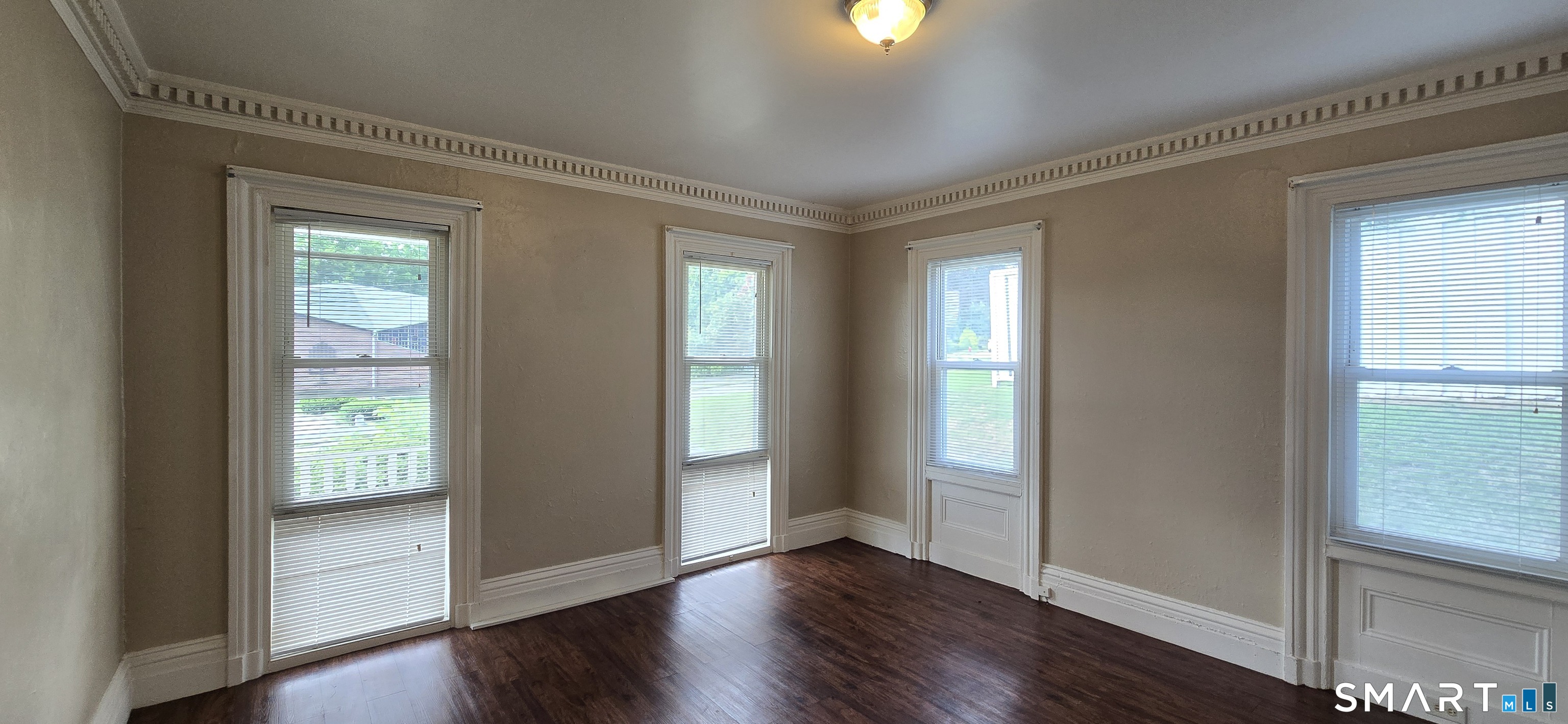 202 Broadway Norwich CT 06360