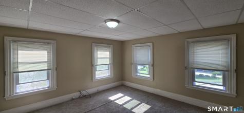 202 Broadway Norwich CT 06360