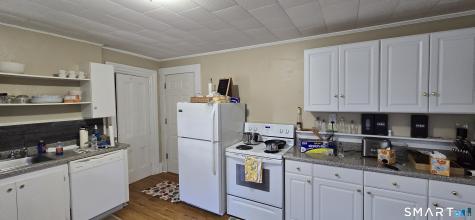 202 Broadway Norwich CT 06360