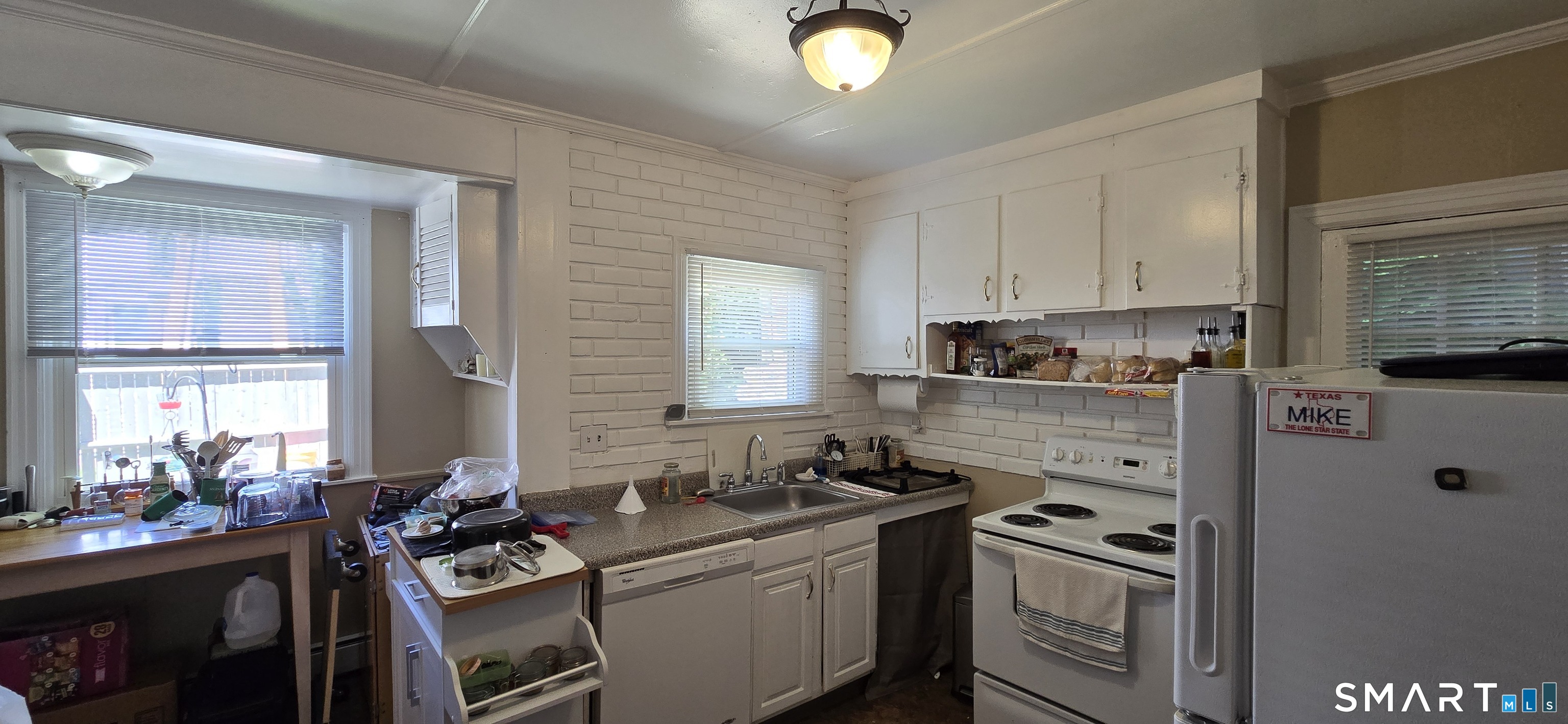 202 Broadway Norwich CT 06360