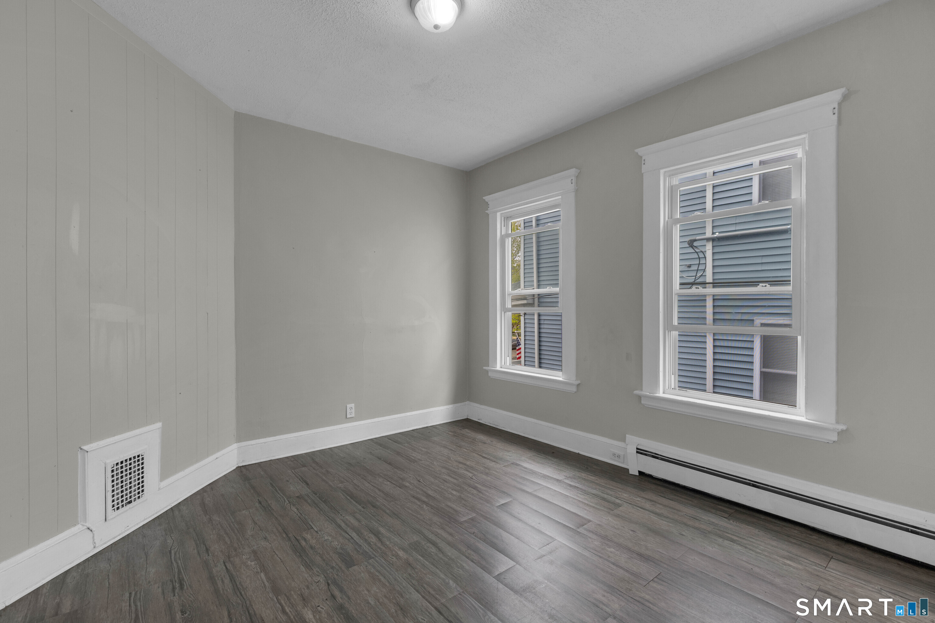 46 Plaza Avenue Waterbury CT 06710