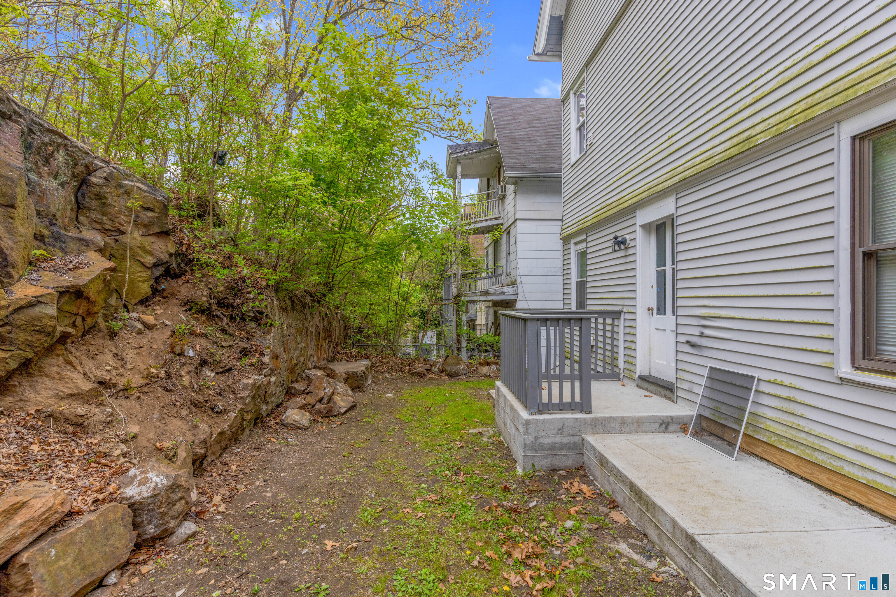 46 Plaza Avenue Waterbury CT 06710