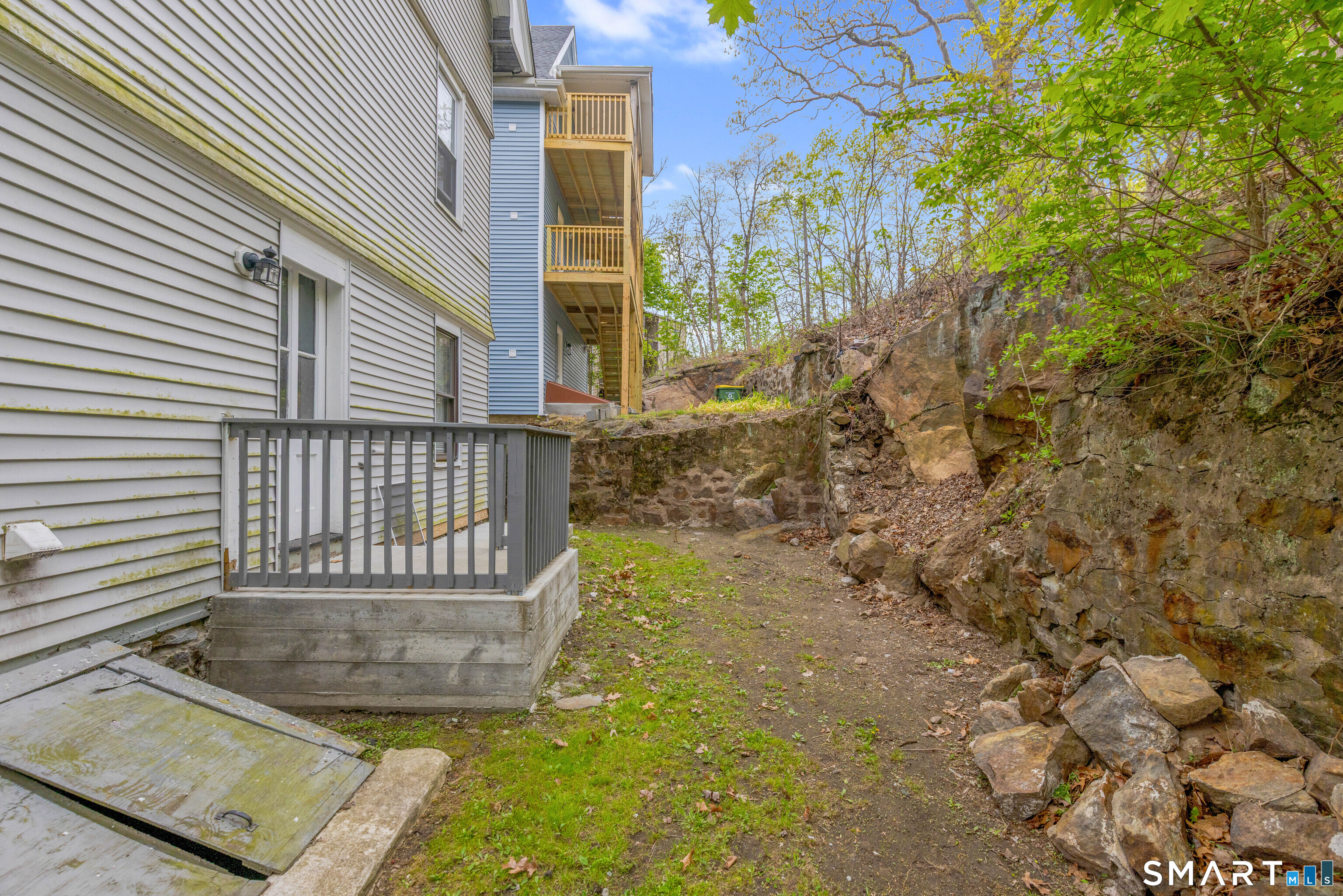 46 Plaza Avenue Waterbury CT 06710