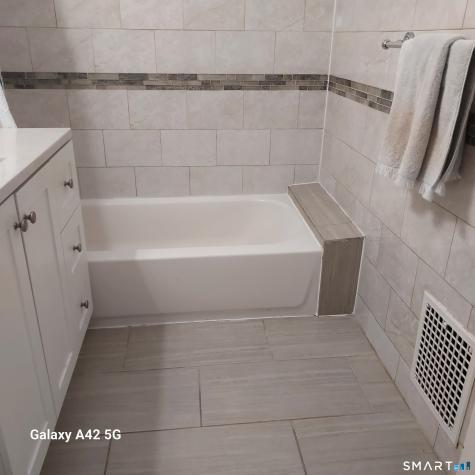 162 Wadsworth St Extension Manchester CT 06040
