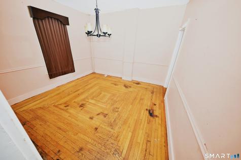 29 Locke Street Ansonia CT 06401