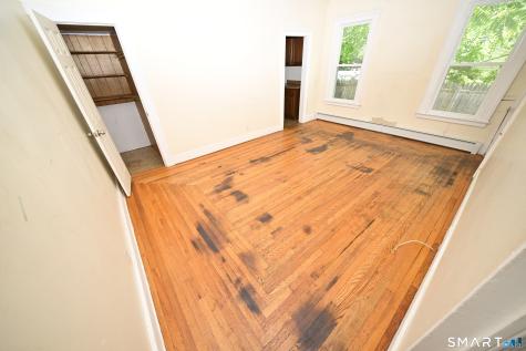29 Locke Street Ansonia CT 06401