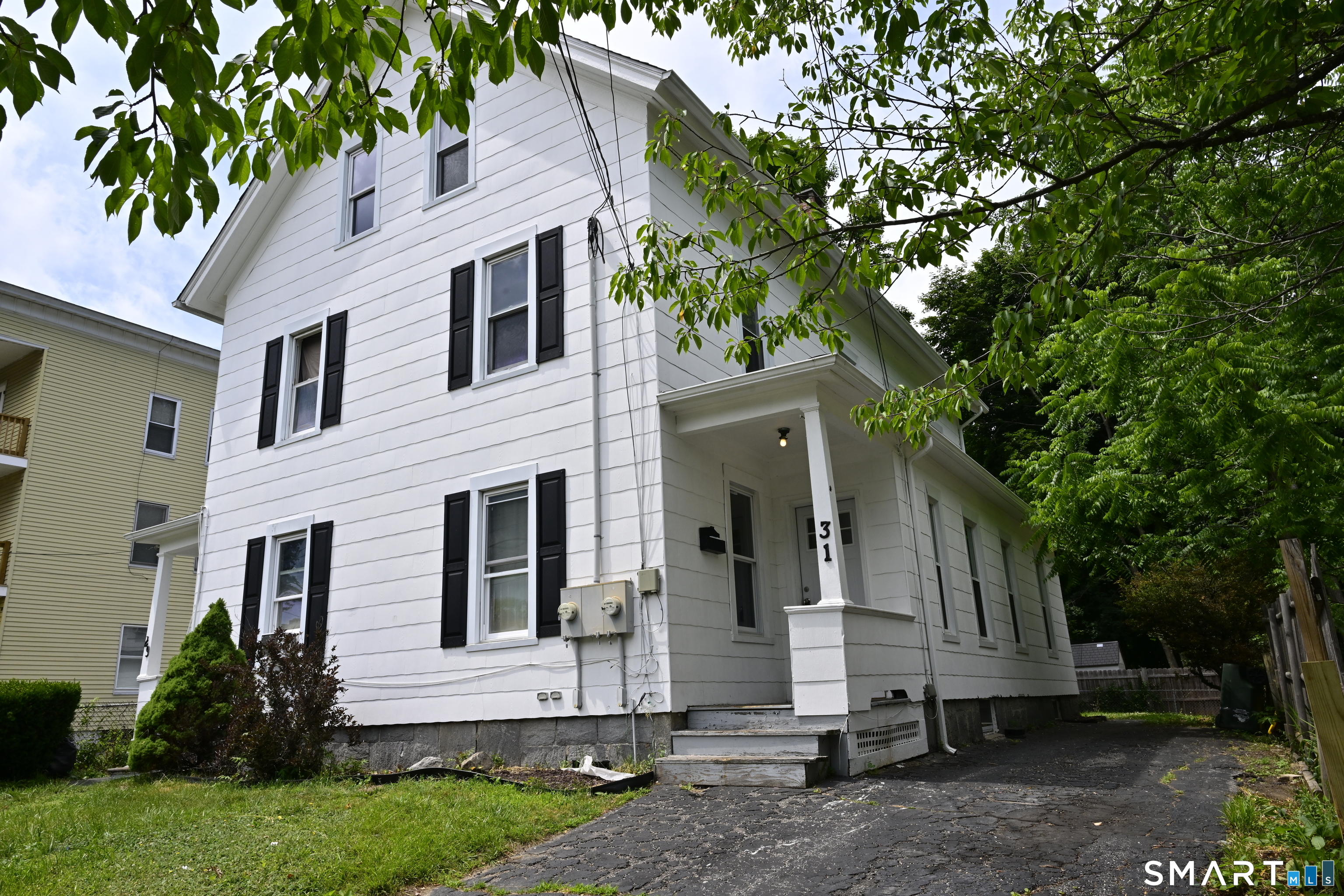 29 Locke Street Ansonia CT 06401