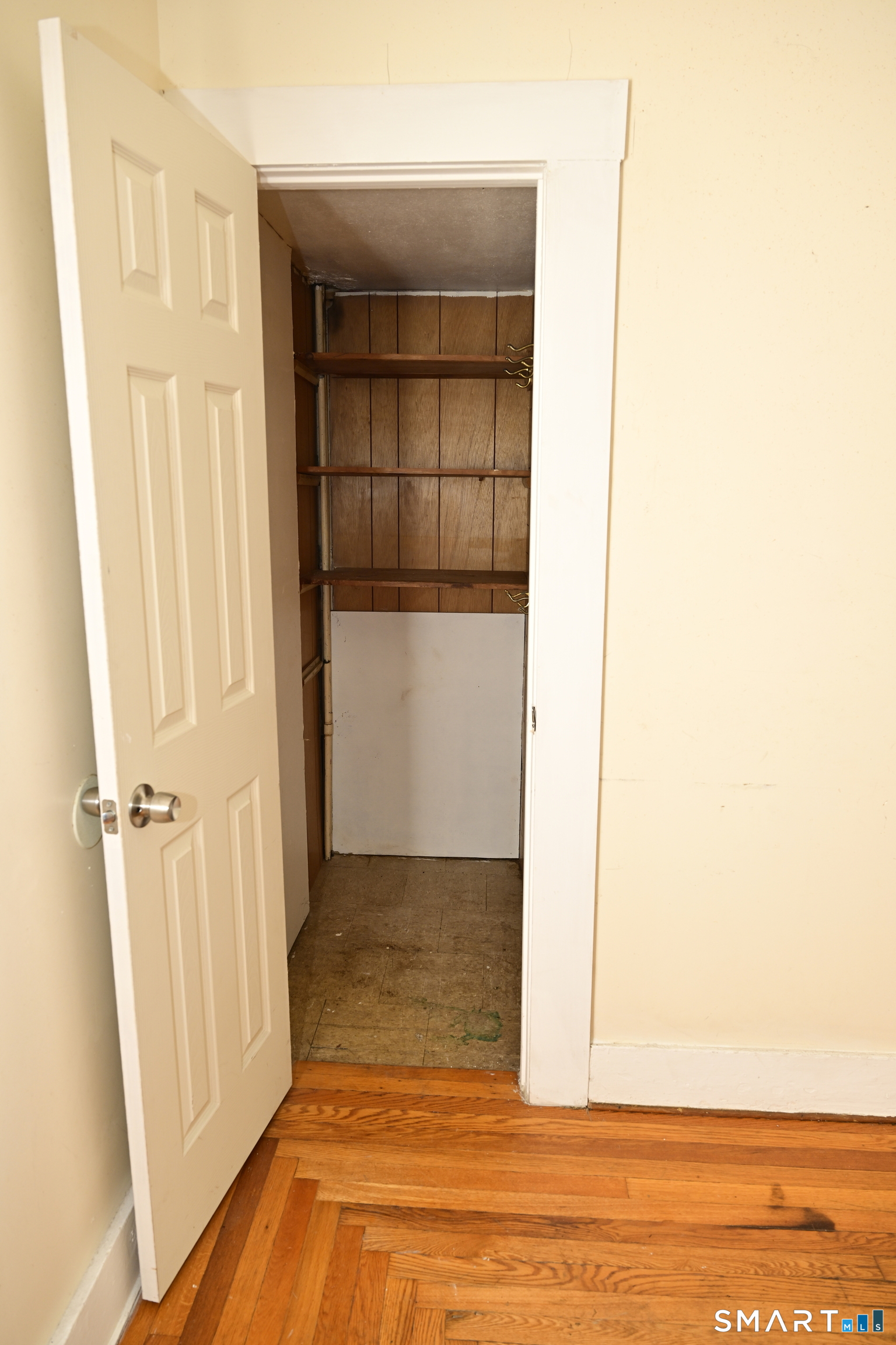 29 Locke Street Ansonia CT 06401