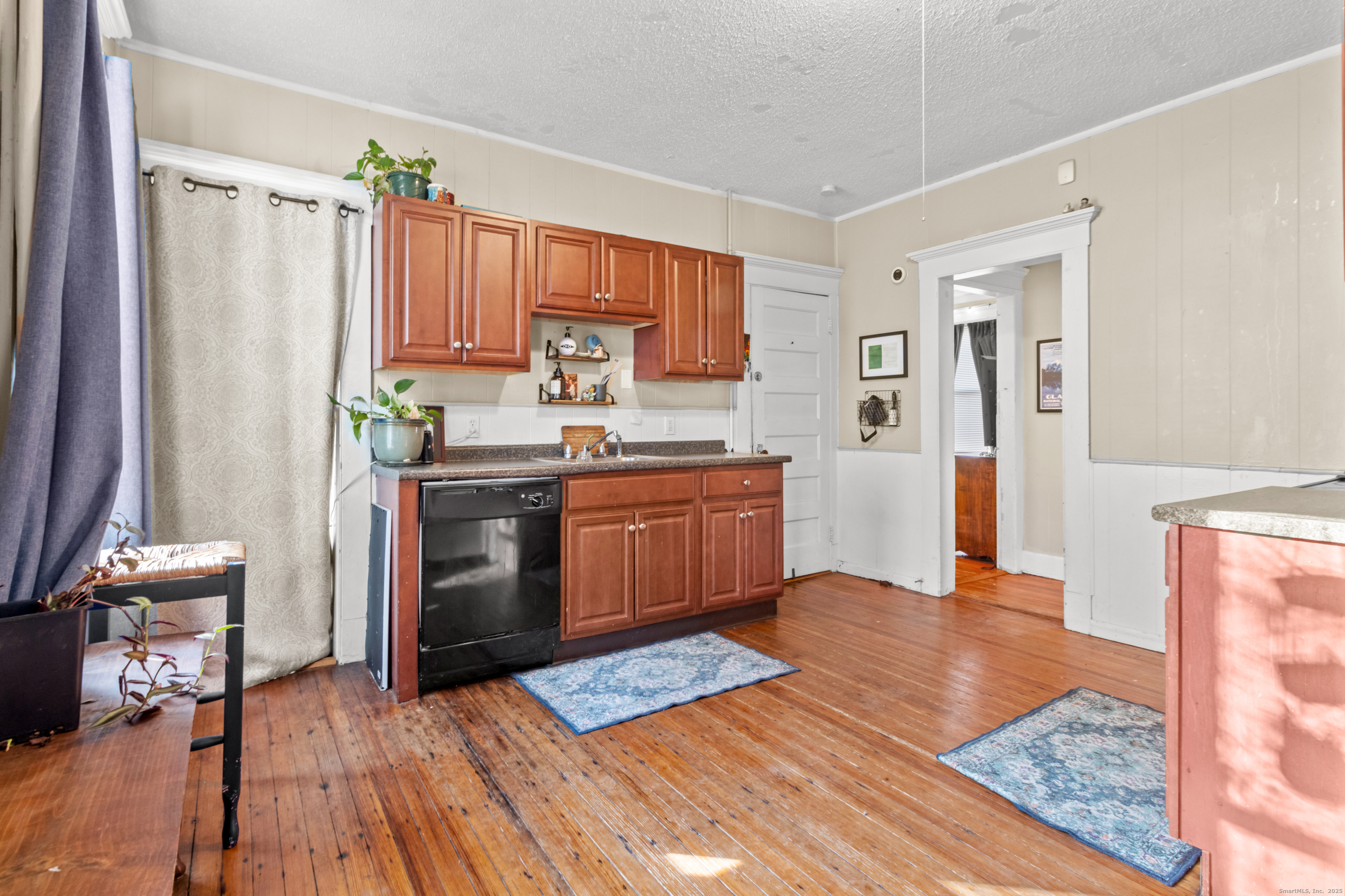 1867 Main Street Stratford CT 06615