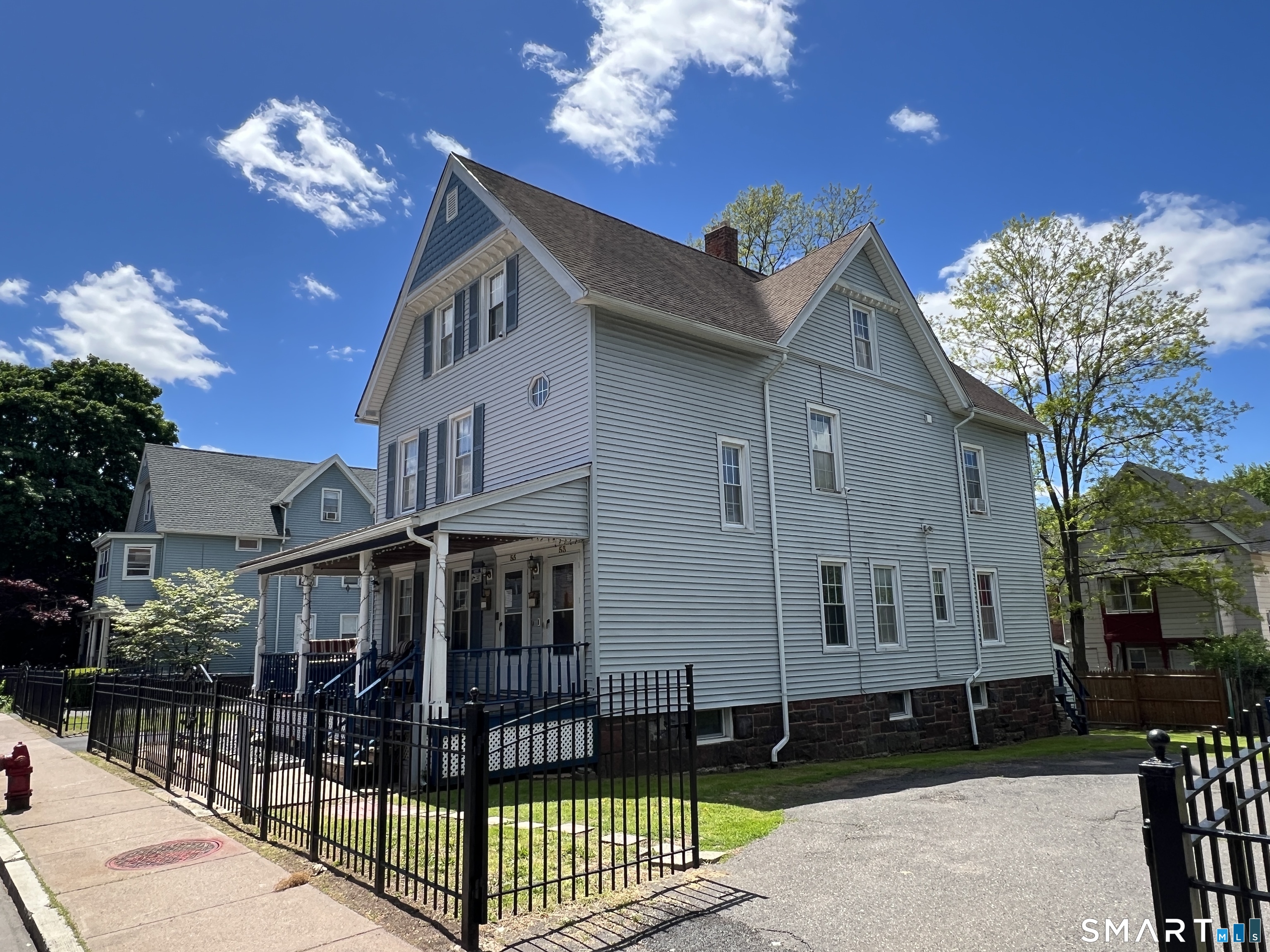 53-55 Dean Street Hartford CT 06114