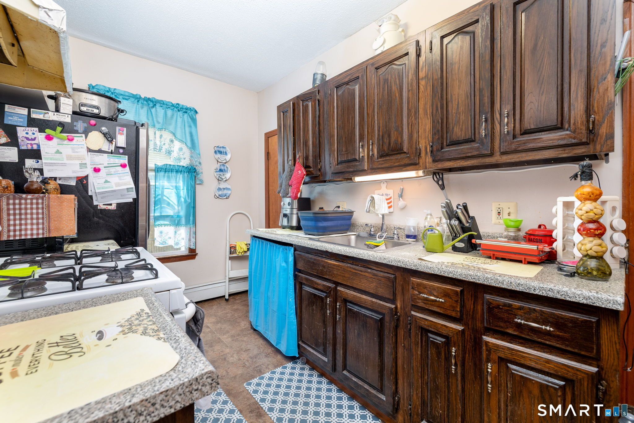53-55 Dean Street Hartford CT 06114