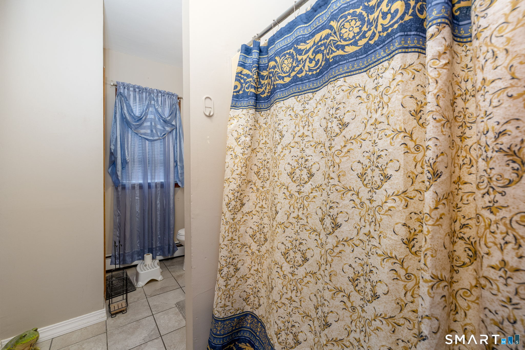 53-55 Dean Street Hartford CT 06114