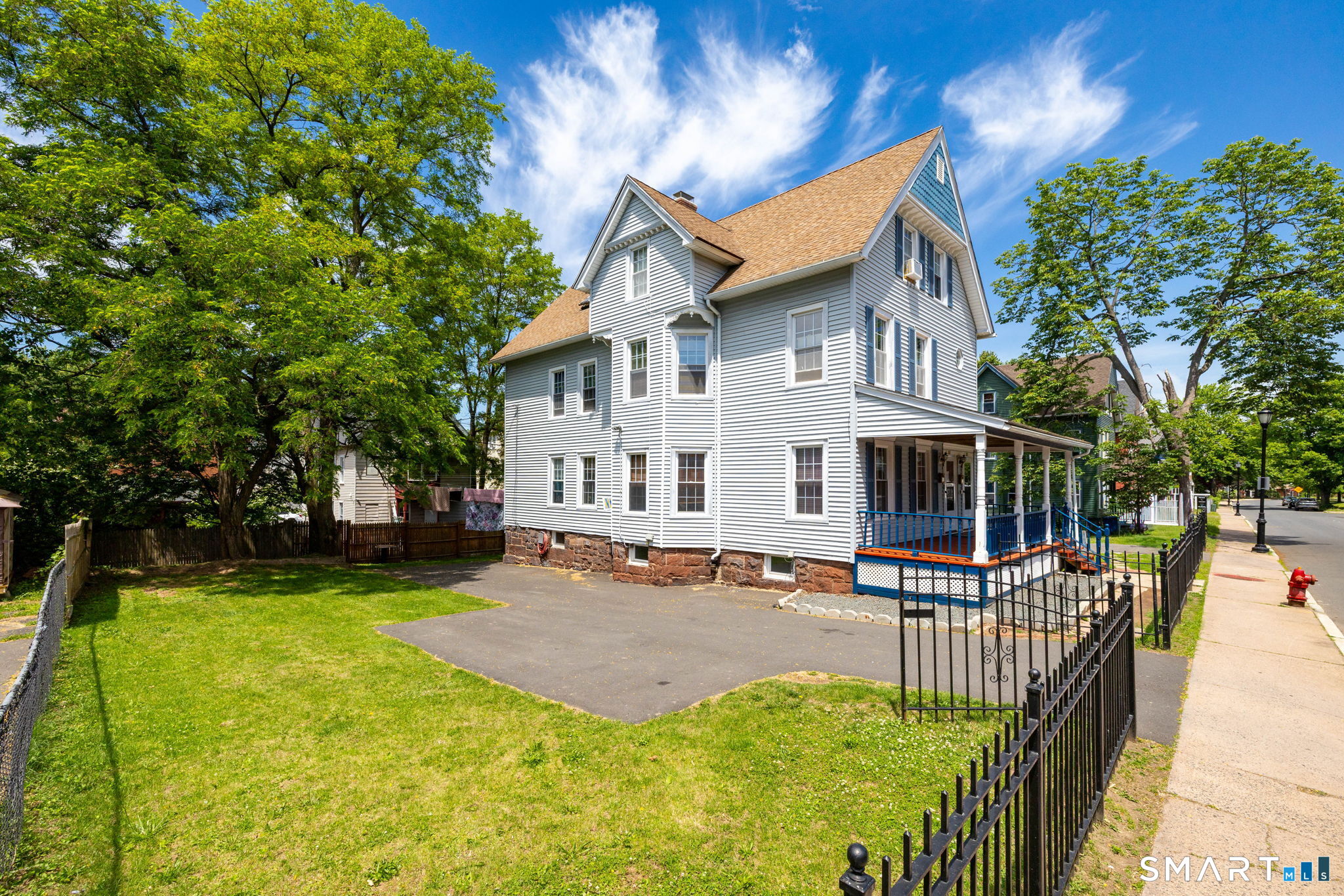 53-55 Dean Street Hartford CT 06114